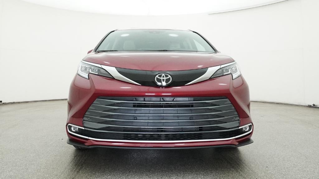 2026 Toyota Sienna Limited