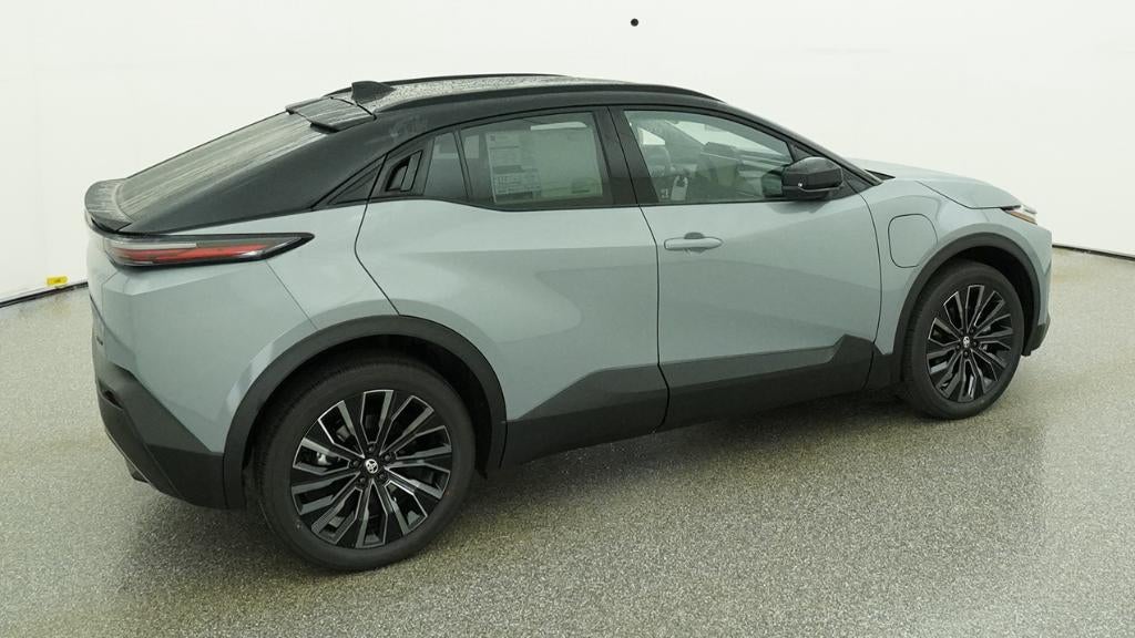 2026 Toyota C-HR XSE