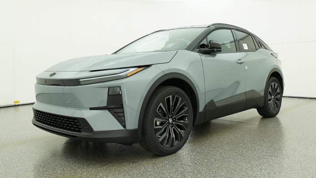 2026 Toyota C-HR XSE