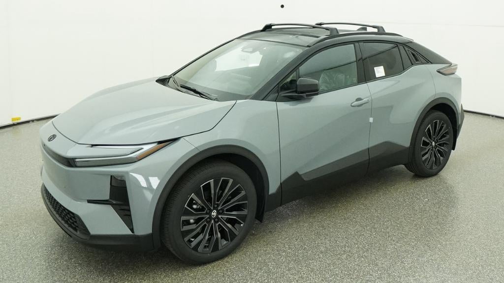 2026 Toyota C-HR XSE