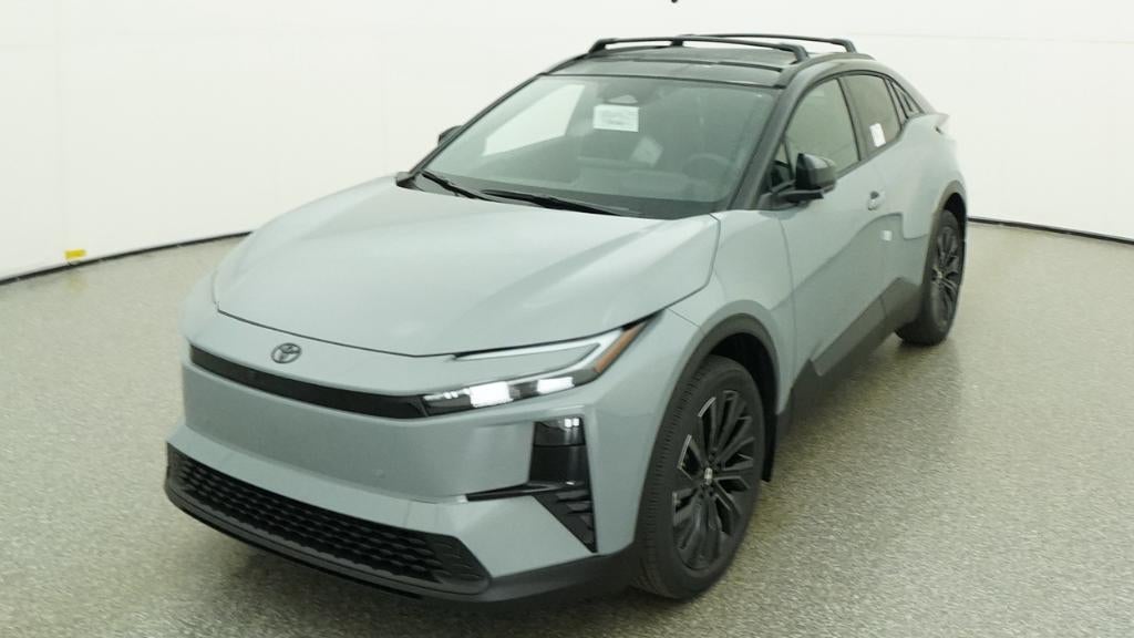 2026 Toyota C-HR XSE