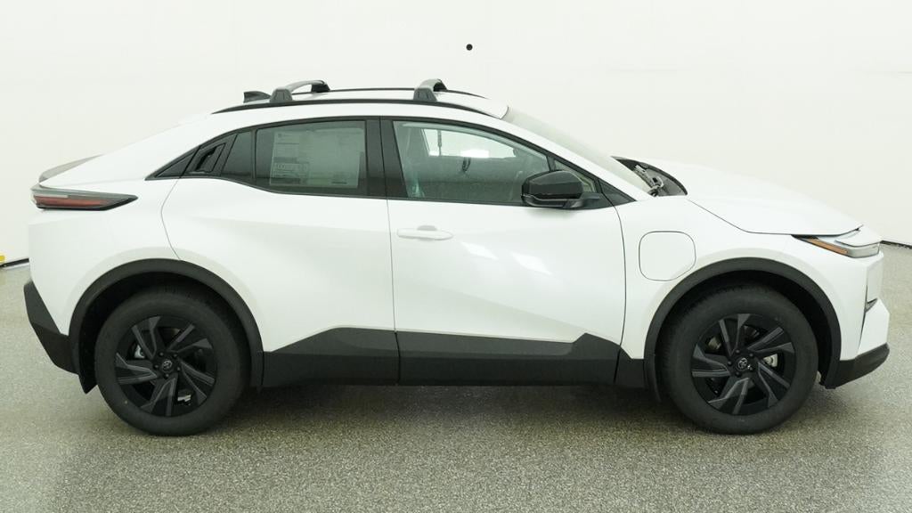 2026 Toyota C-HR SE