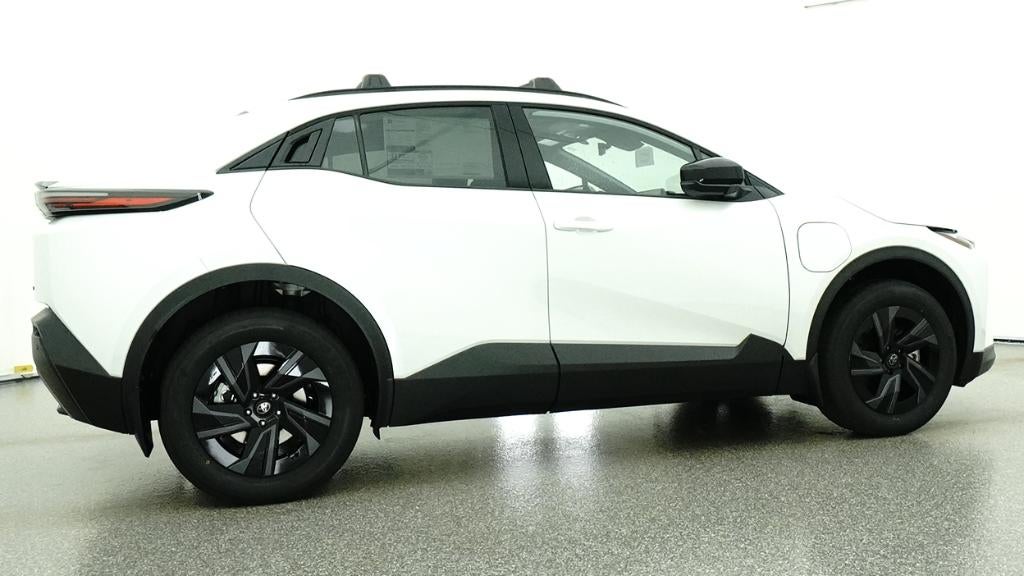 2026 Toyota C-HR SE