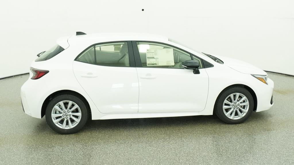 2026 Toyota Corolla Hatchback SE