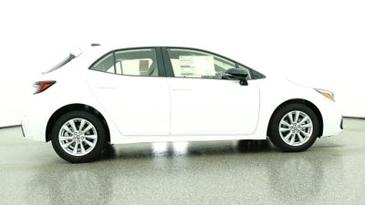 2026 Toyota Corolla Hatchback SE