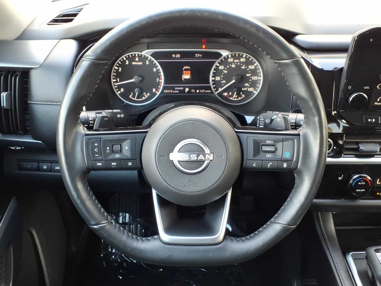2023 Nissan Pathfinder SL