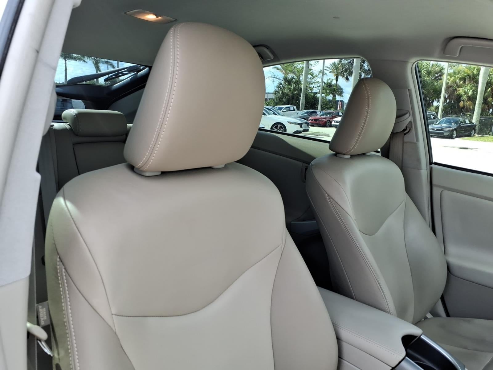 2014 Toyota Prius Four