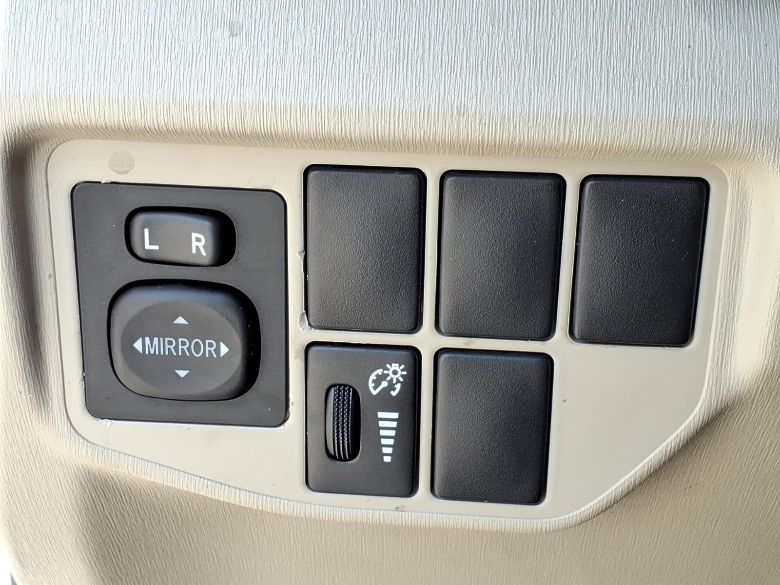 2014 Toyota Prius Four