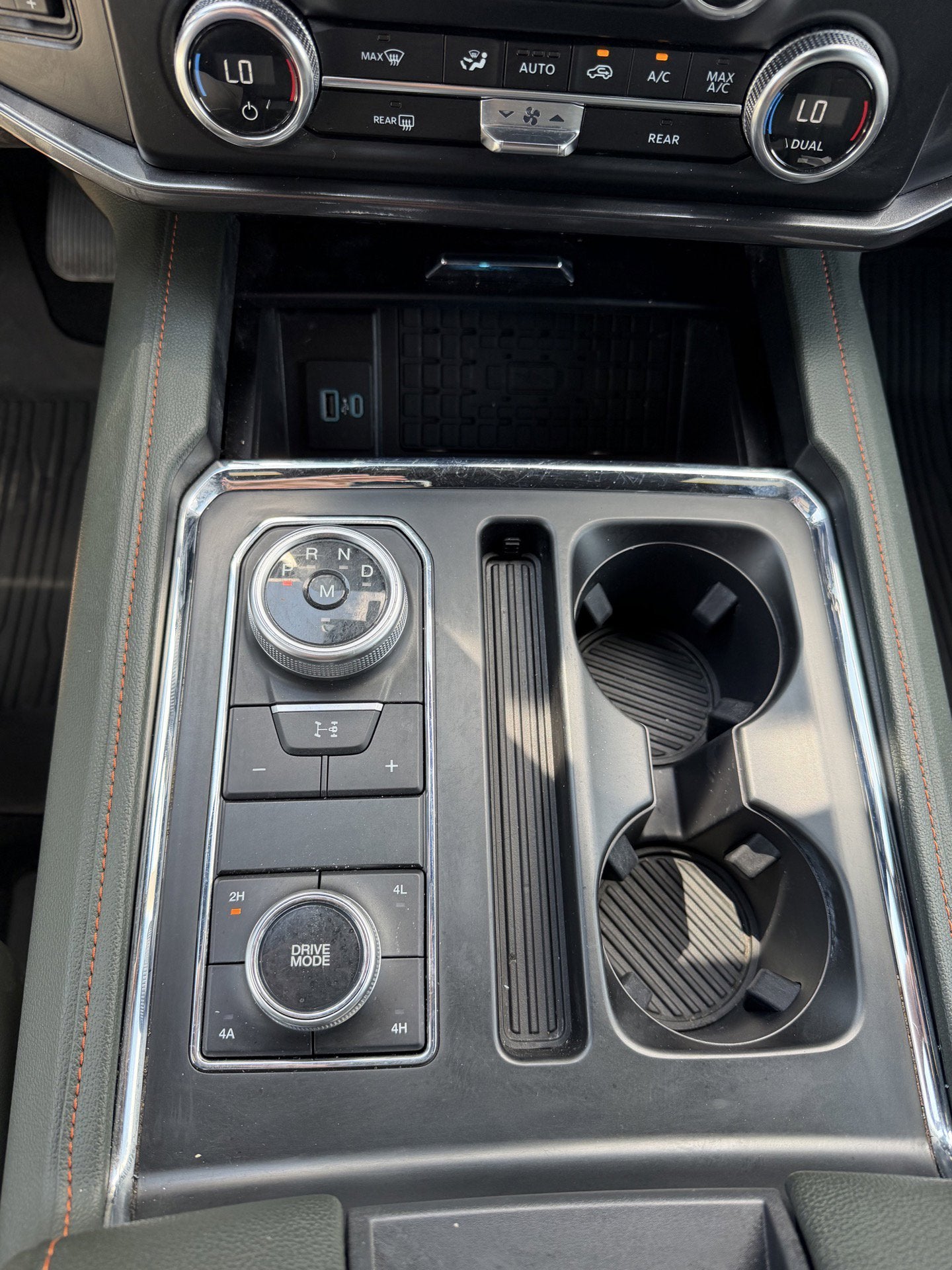 2024 Ford Expedition Timberline