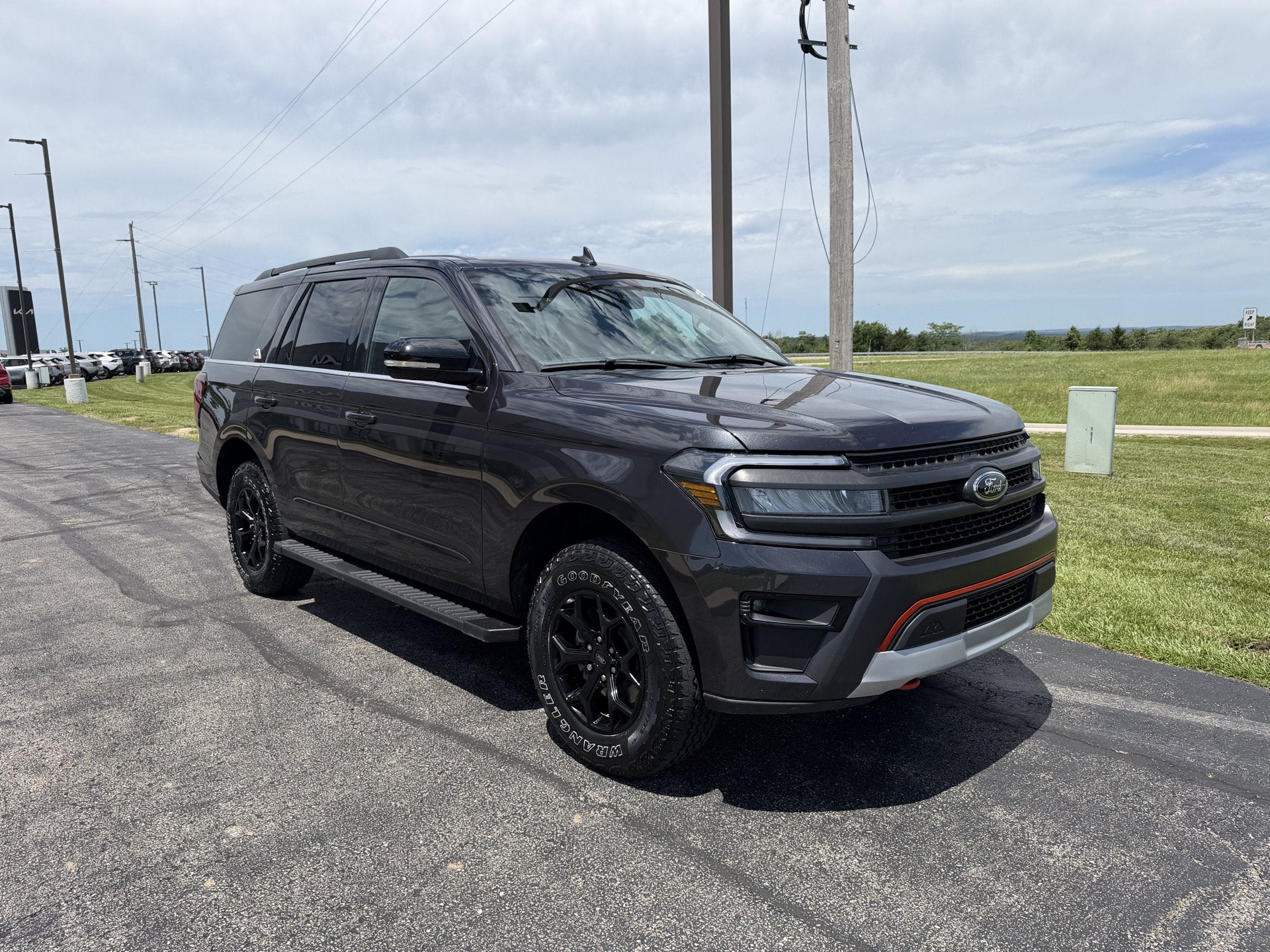 2024 Ford Expedition Timberline