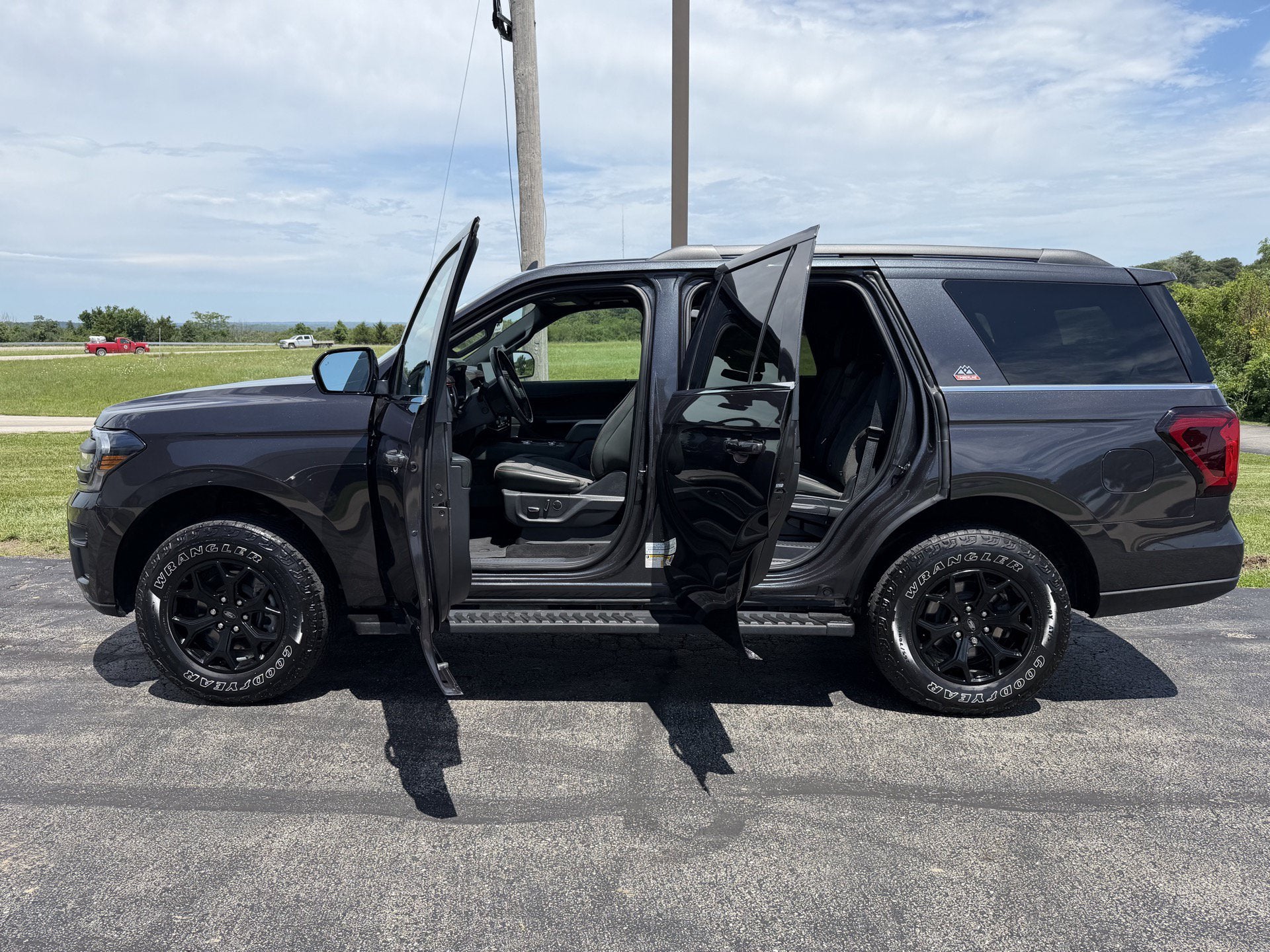 2024 Ford Expedition Timberline