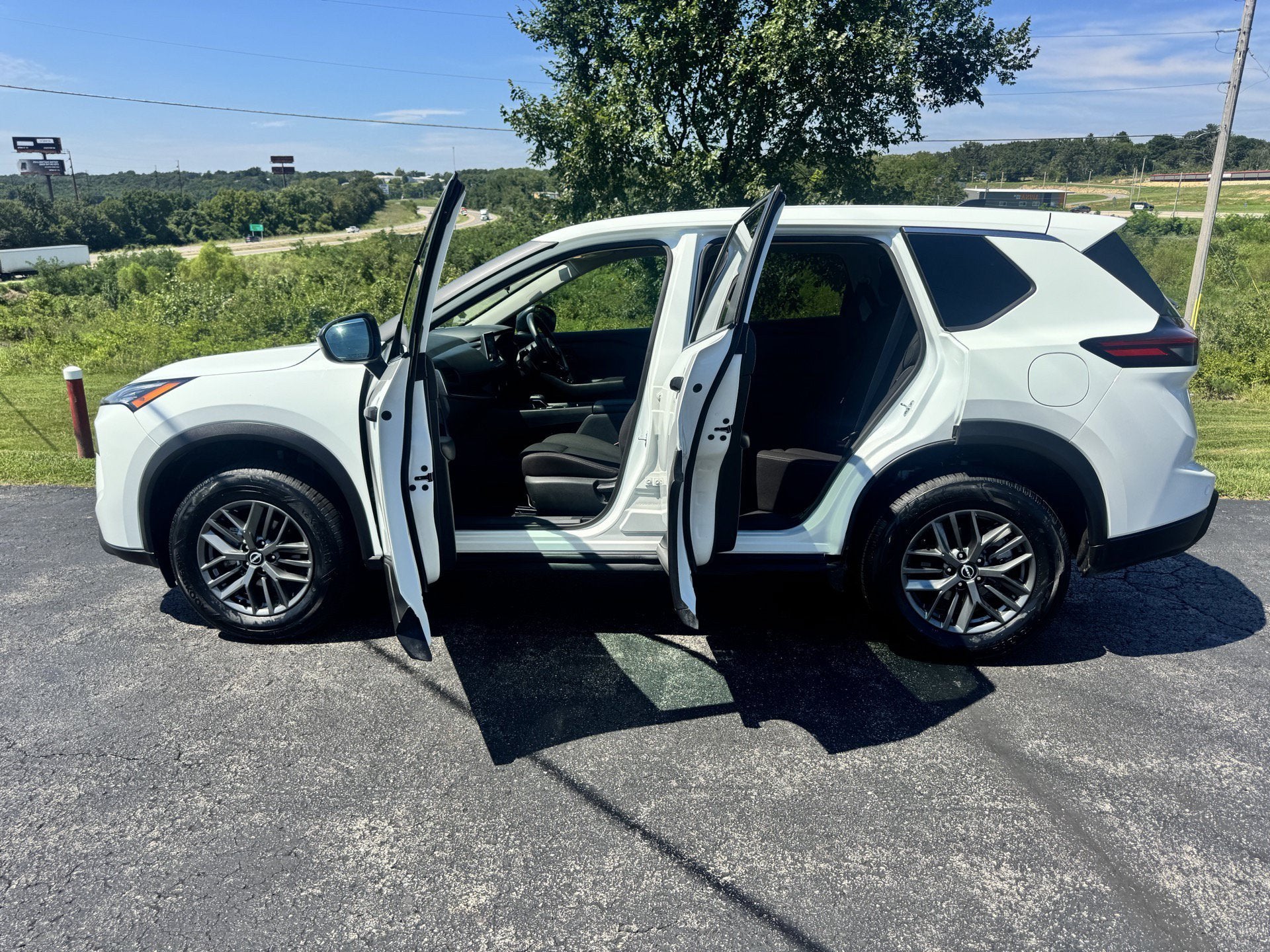 2024 Nissan Rogue S