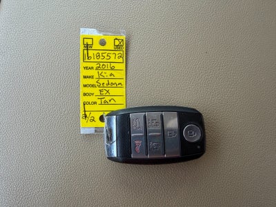 2016 Kia Sedona EX