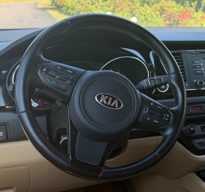 2016 Kia Sedona EX