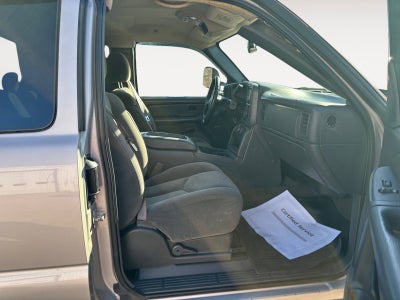 2005 Chevrolet Silverado 3500 HD LS