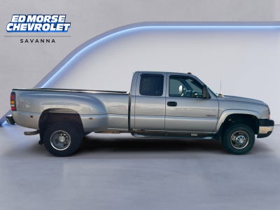 2005 Chevrolet Silverado 3500 HD LS