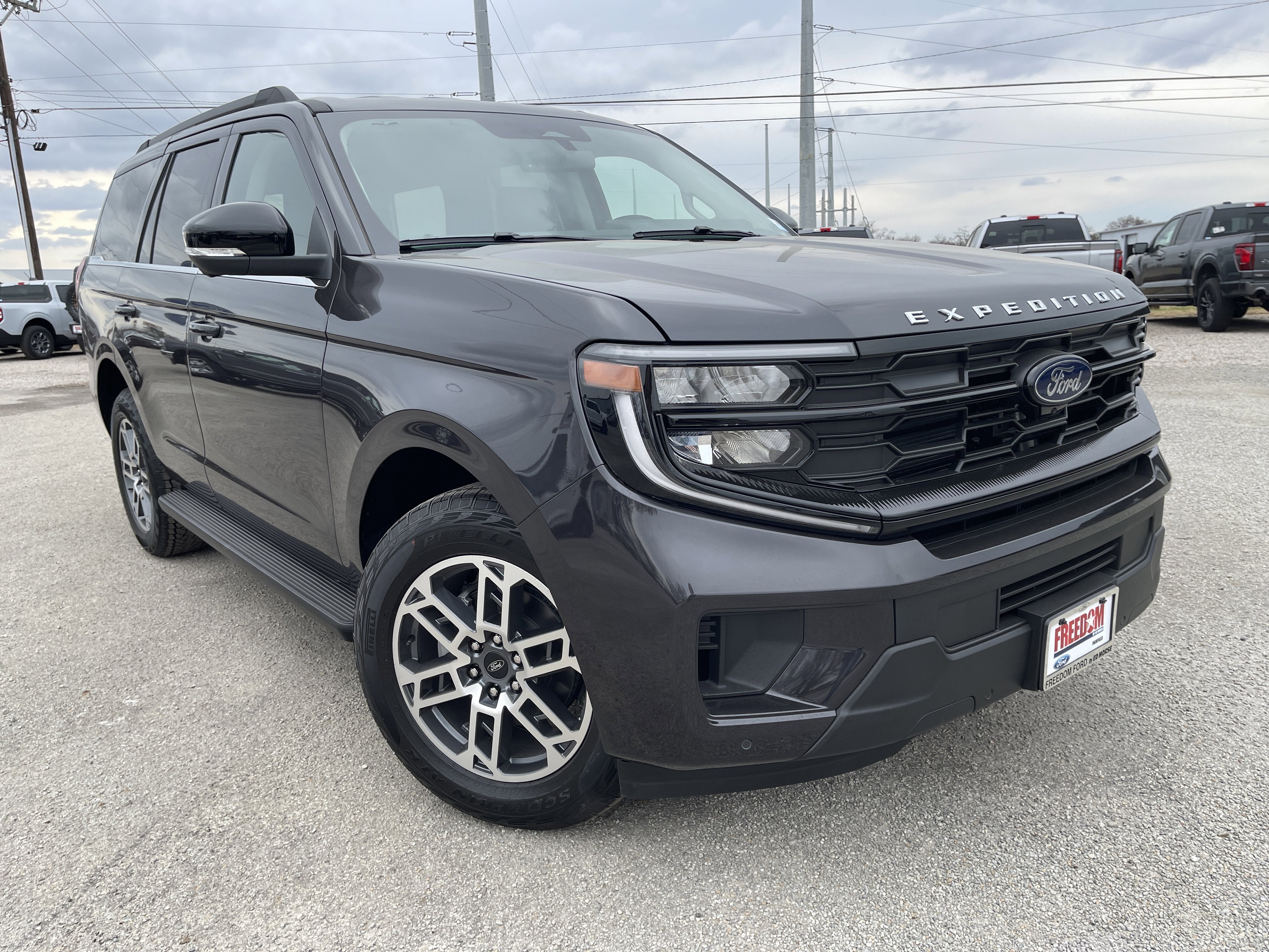 2026 Ford Expedition Active