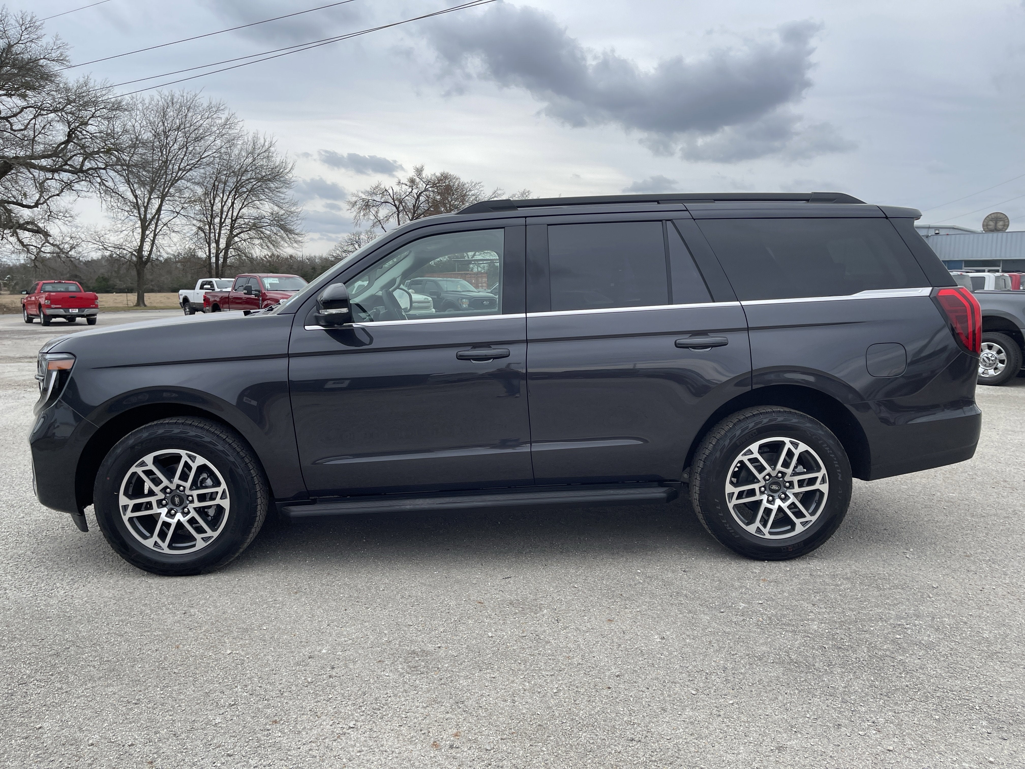 2026 Ford Expedition Active