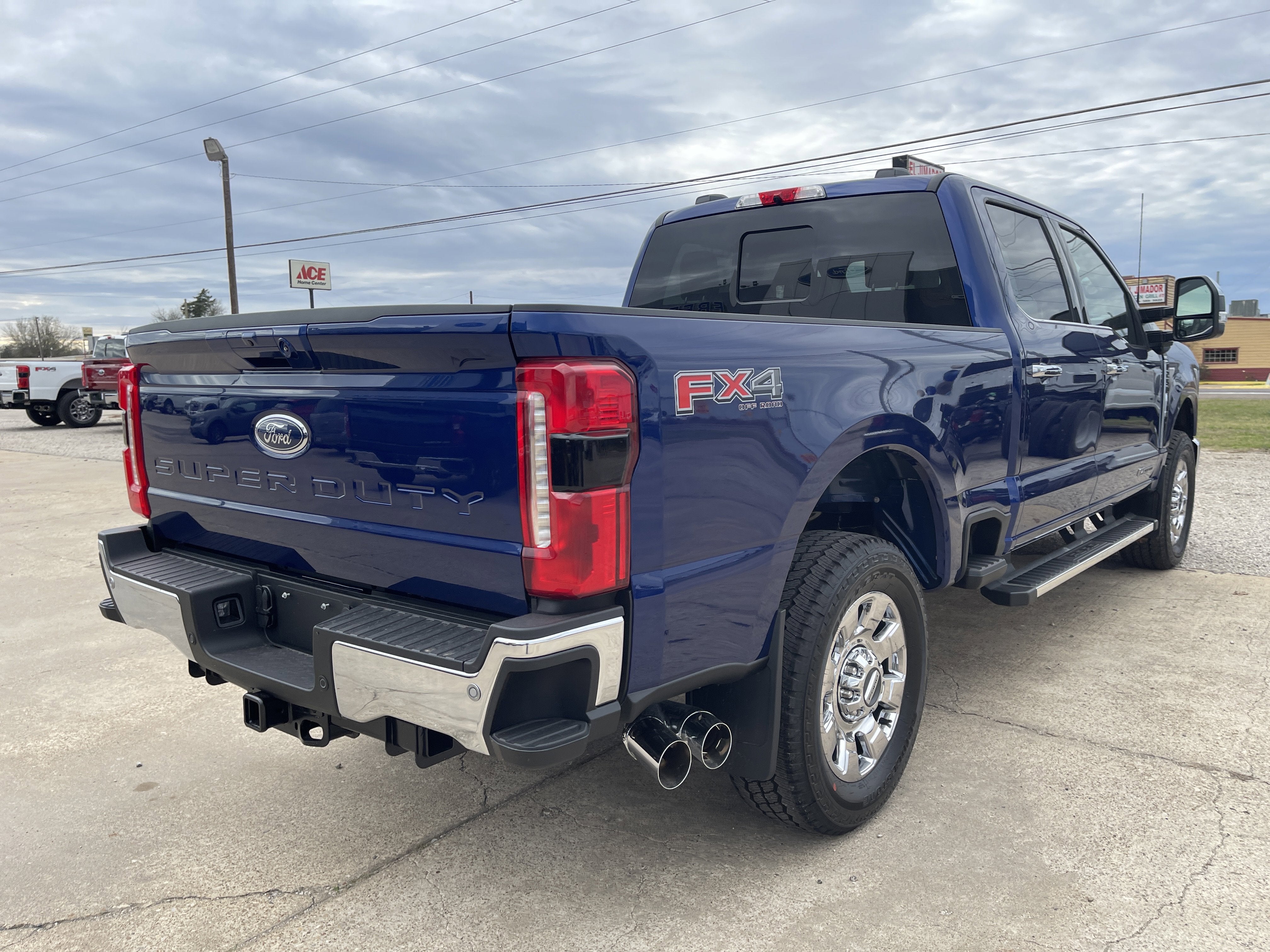 2026 Ford Super Duty F-250 SRW LARIAT