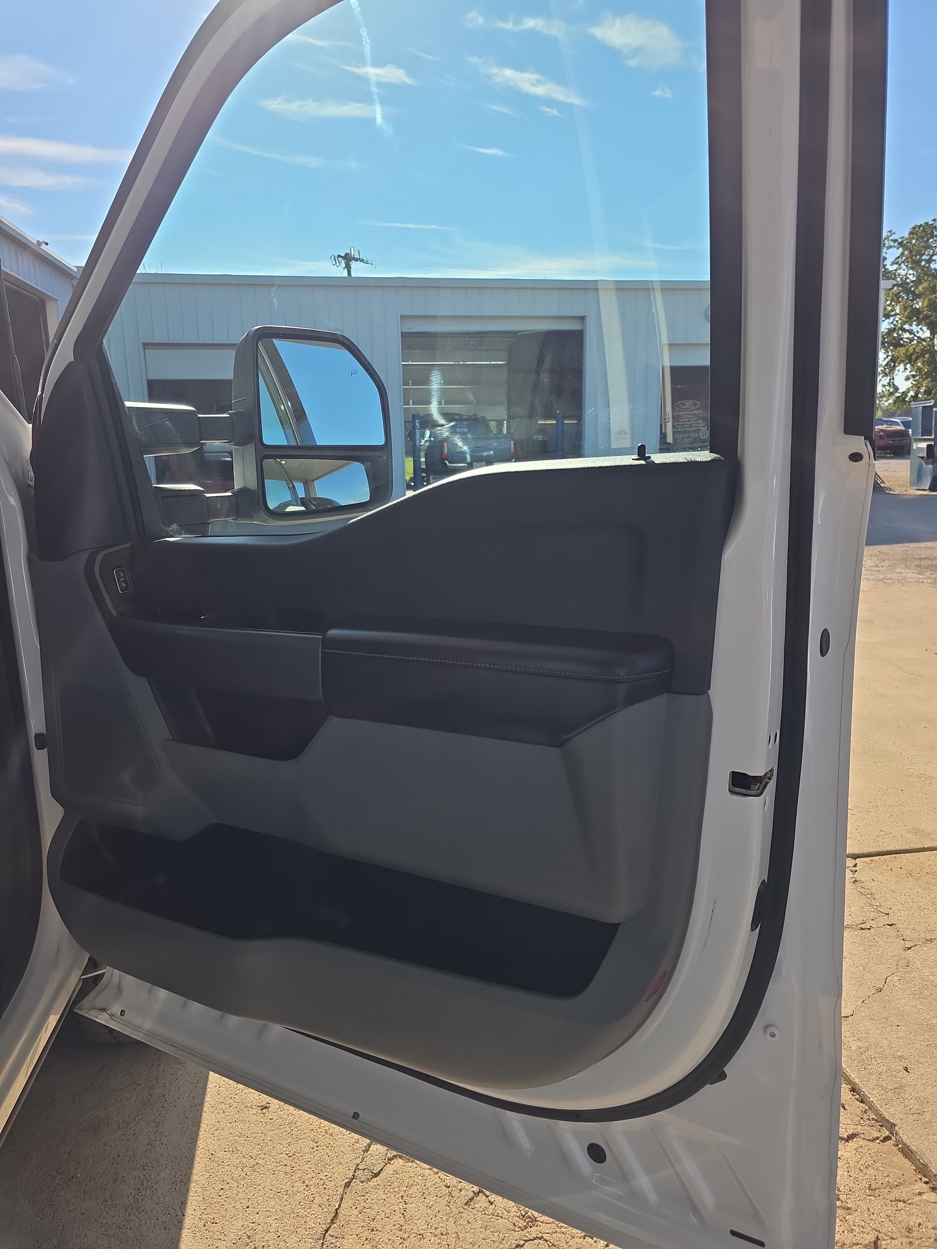 2025 Ford Super Duty F-250 SRW XLT