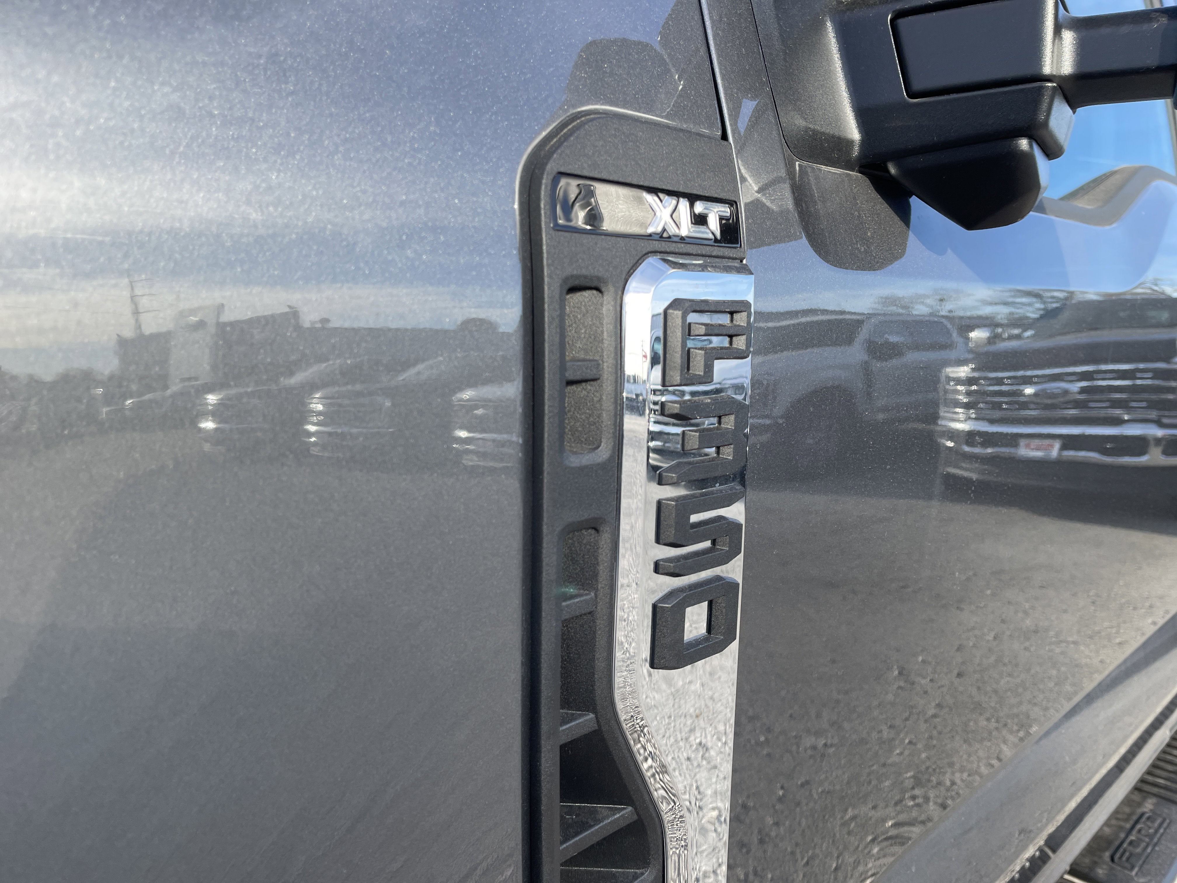 2026 Ford Super Duty F-350 SRW XLT