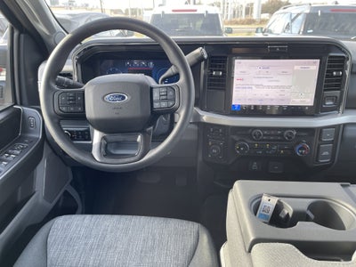 2026 Ford Super Duty F-350 SRW XLT