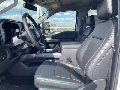 2027 Ford Super Duty F-350 DRW LARIAT