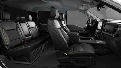 2027 Ford Super Duty F-350 DRW LARIAT