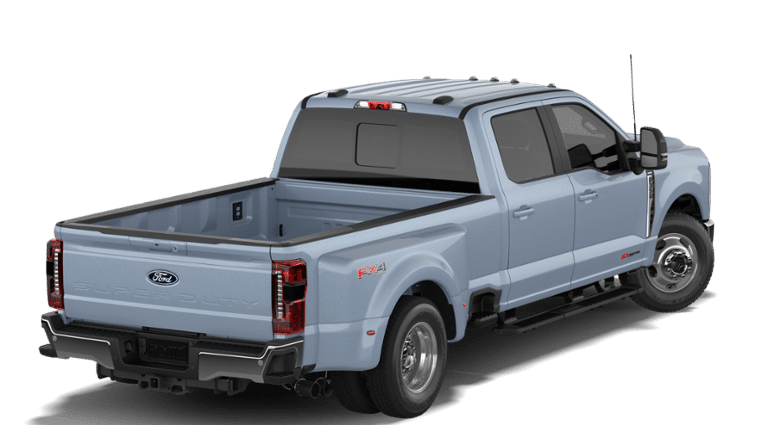 2027 Ford Super Duty F-350 DRW LARIAT