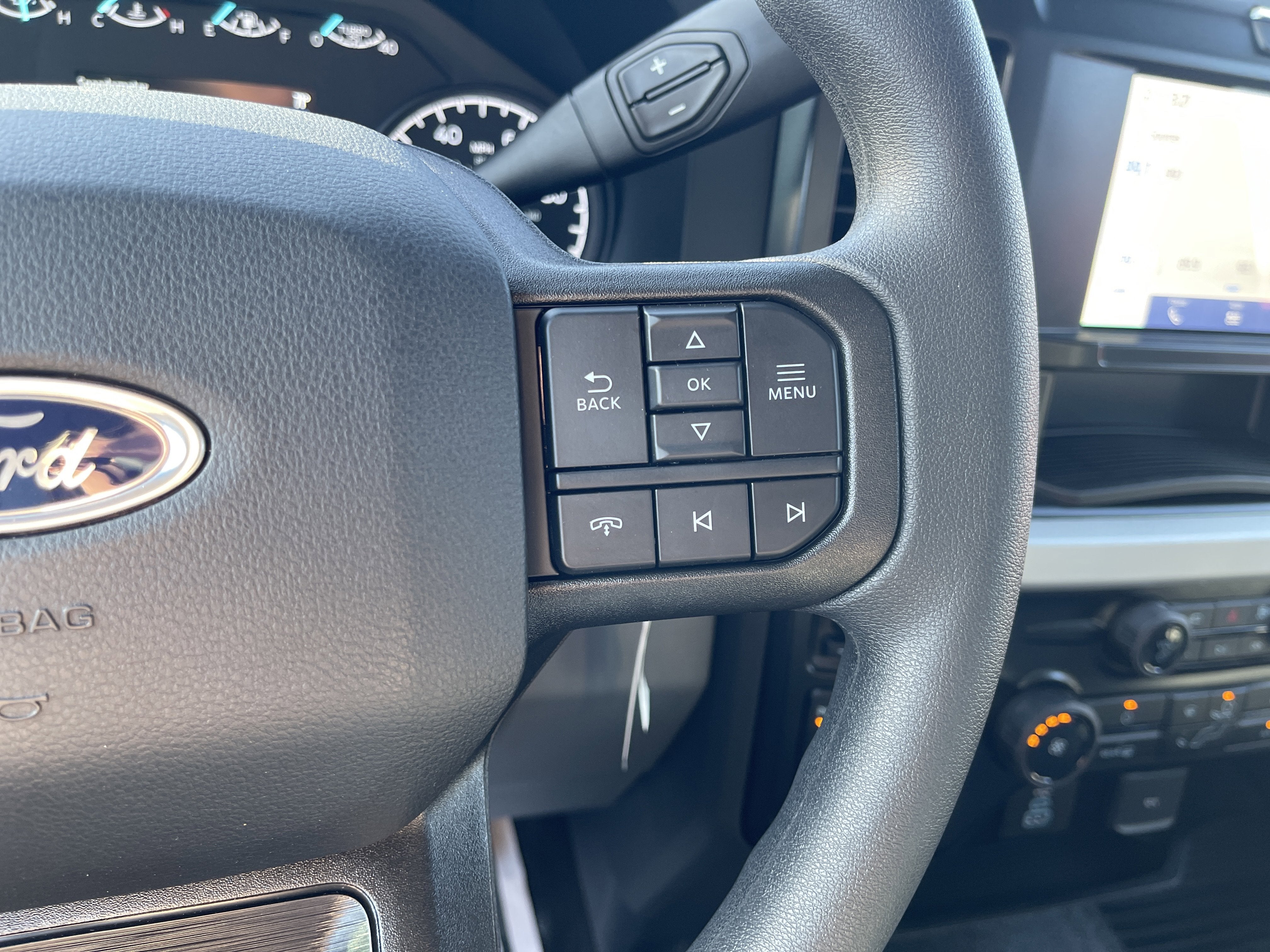 2026 Ford Super Duty F-350 DRW XL