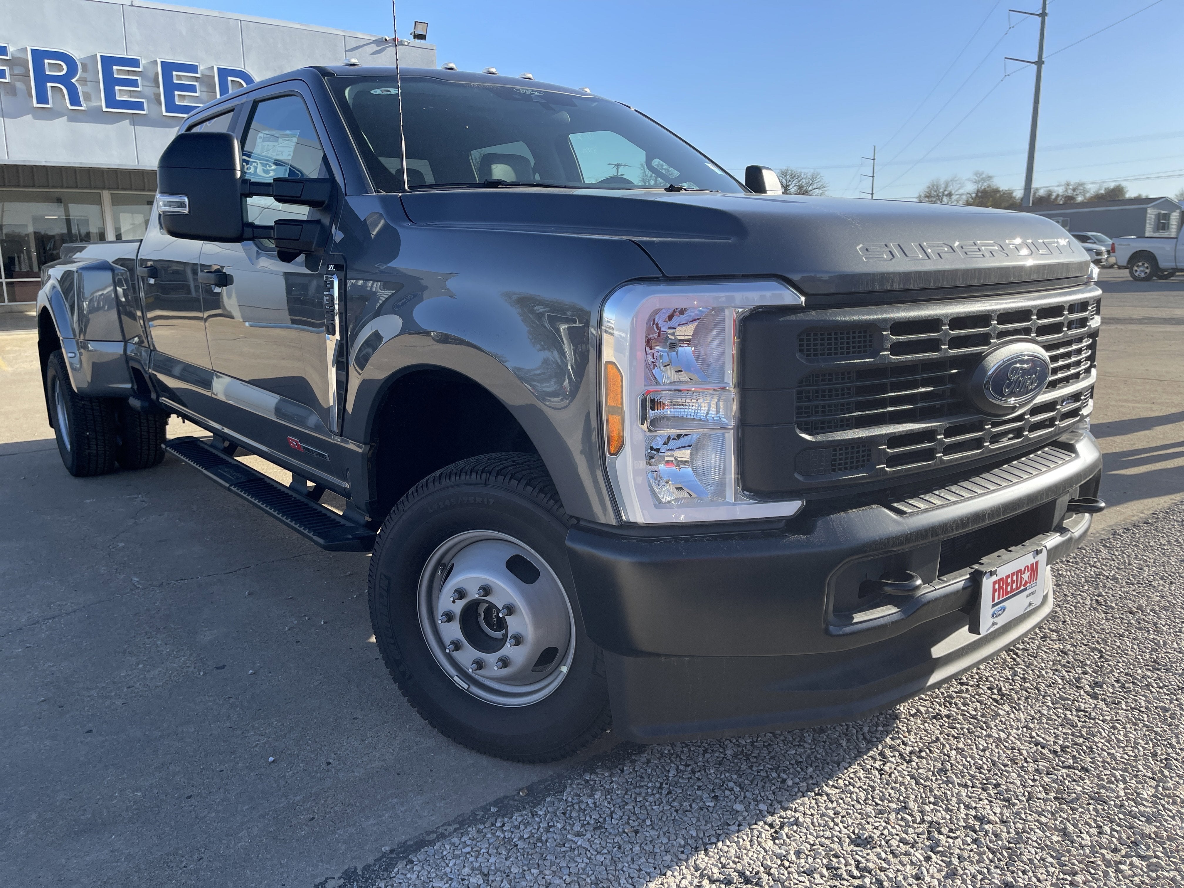2026 Ford Super Duty F-350 DRW XL