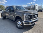 2027 Ford Super Duty F-350 DRW F-350® Lariat®