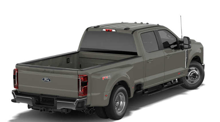 2027 Ford Super Duty F-350 DRW LARIAT