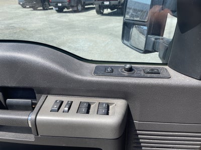 2012 Ford Super Duty F-350 DRW Lariat