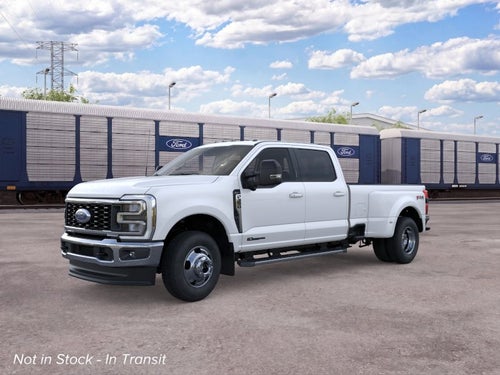 2026 Ford Super Duty F-350 DRW LARIAT