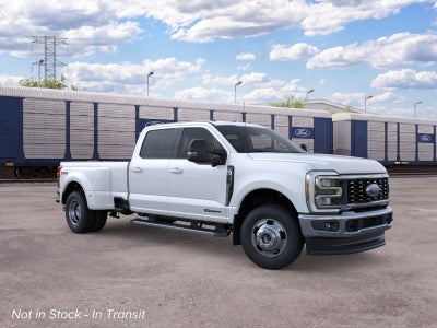 2026 Ford Super Duty F-350 DRW LARIAT