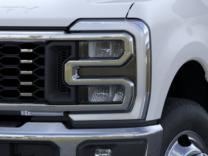2026 Ford Super Duty F-350 DRW F-350® King Ranch®