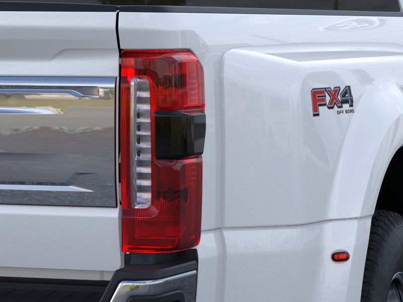 2026 Ford Super Duty F-350 DRW F-350® King Ranch®