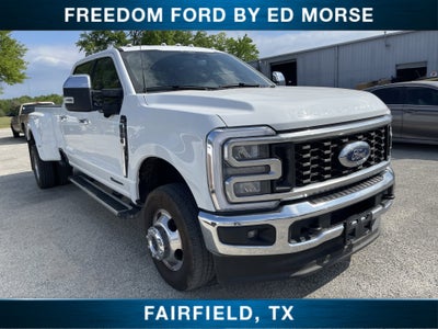 2025 Ford Super Duty F-350 DRW LARIAT