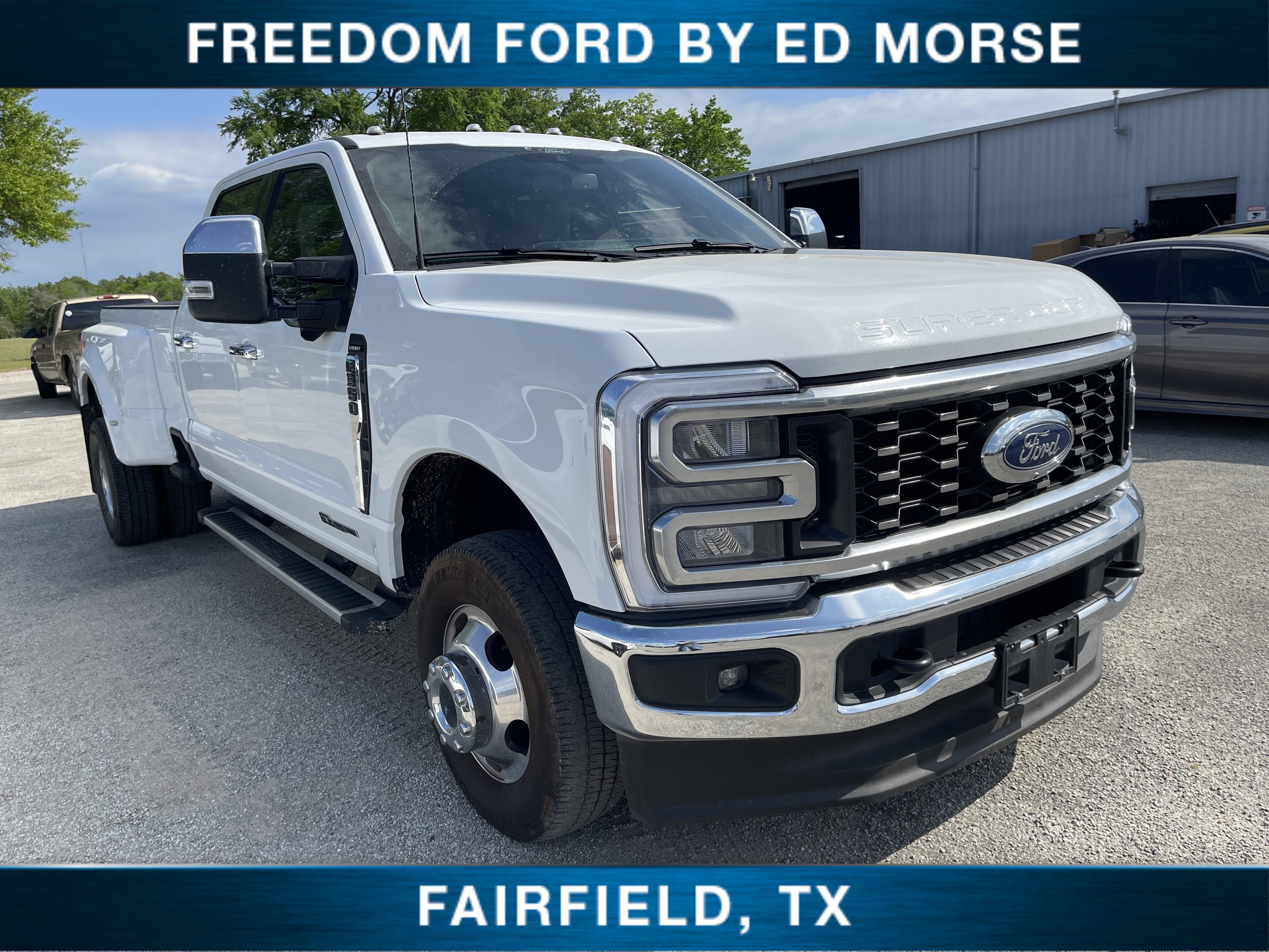 2025 Ford Super Duty F-350 DRW LARIAT