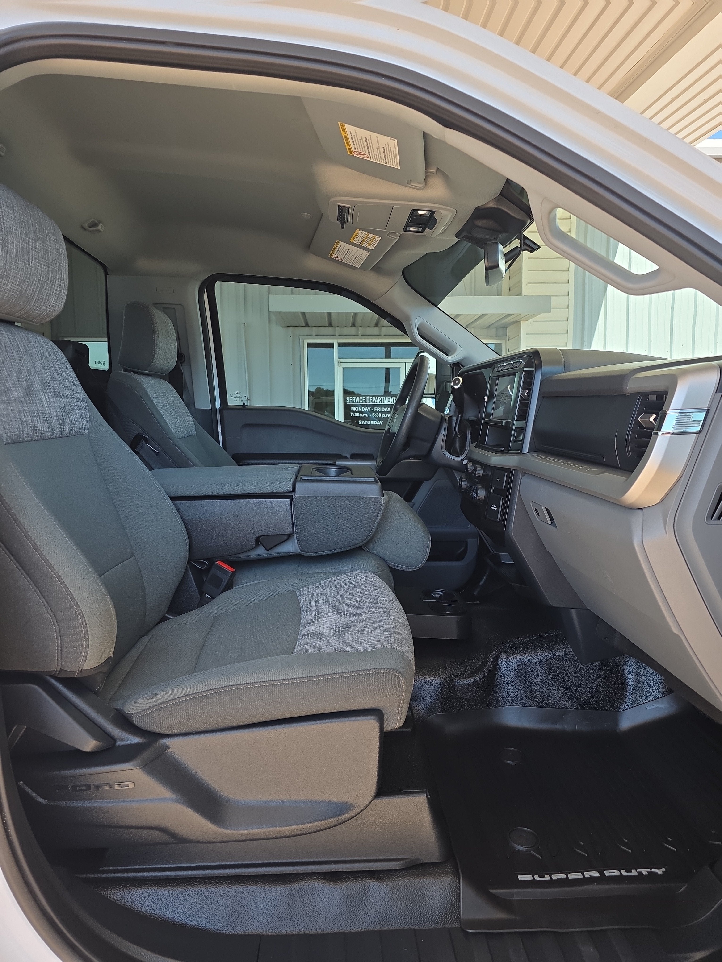 2023 Ford Super Duty F-450 DRW XLT