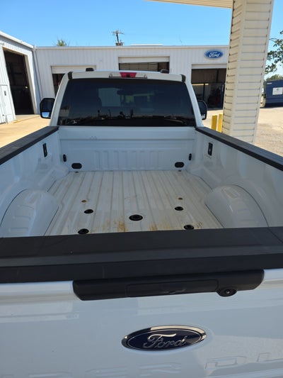 2023 Ford Super Duty F-450 DRW XLT