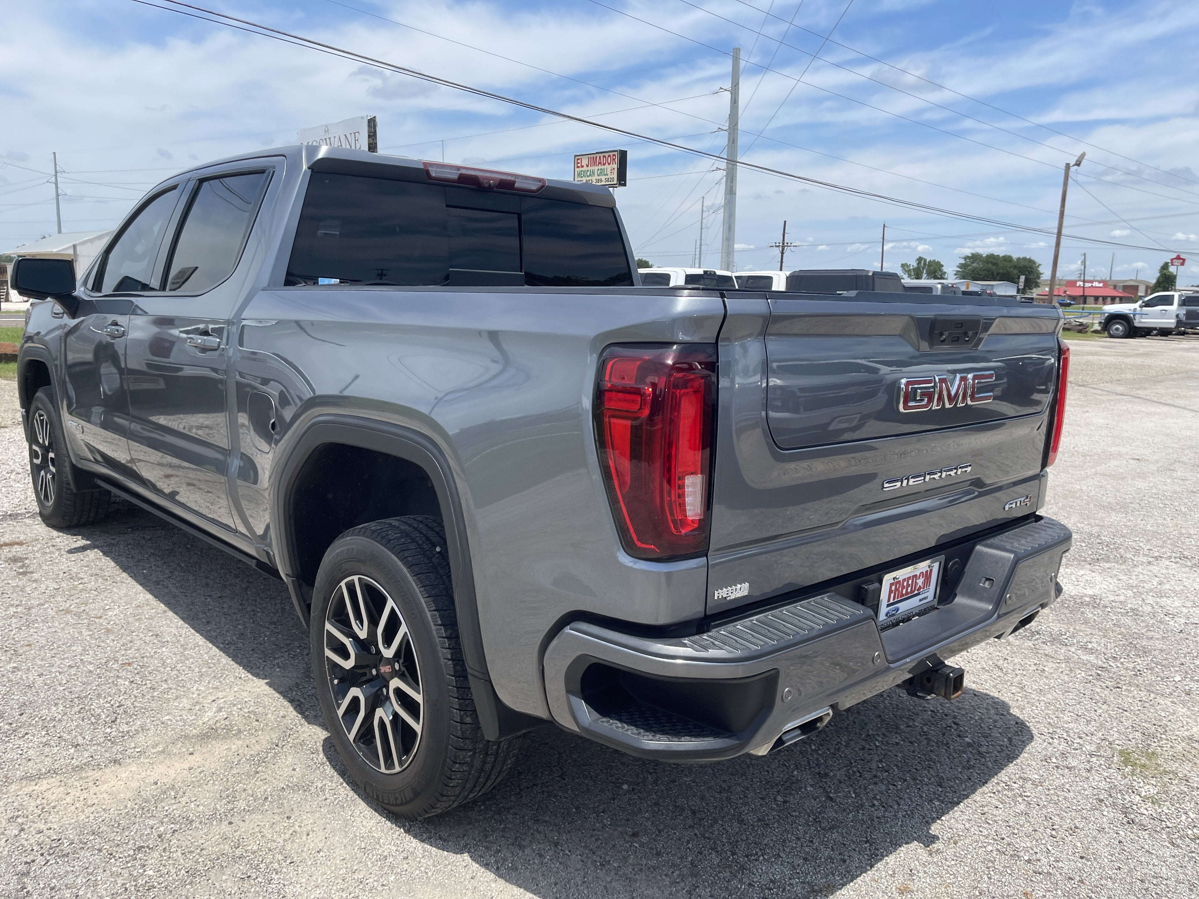 2021 GMC Sierra 1500 AT4