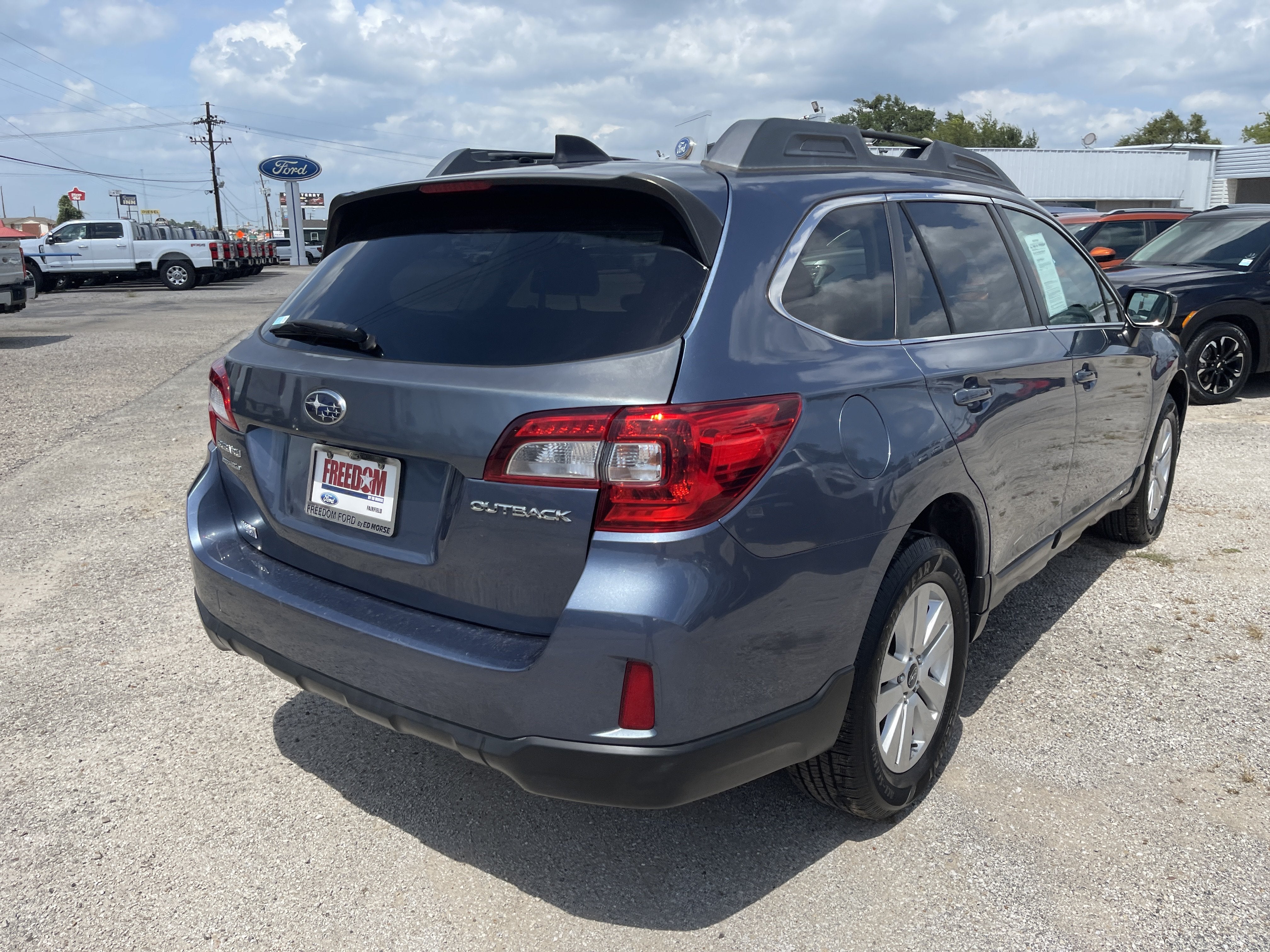 2016 Subaru Outback 2.5i Premium