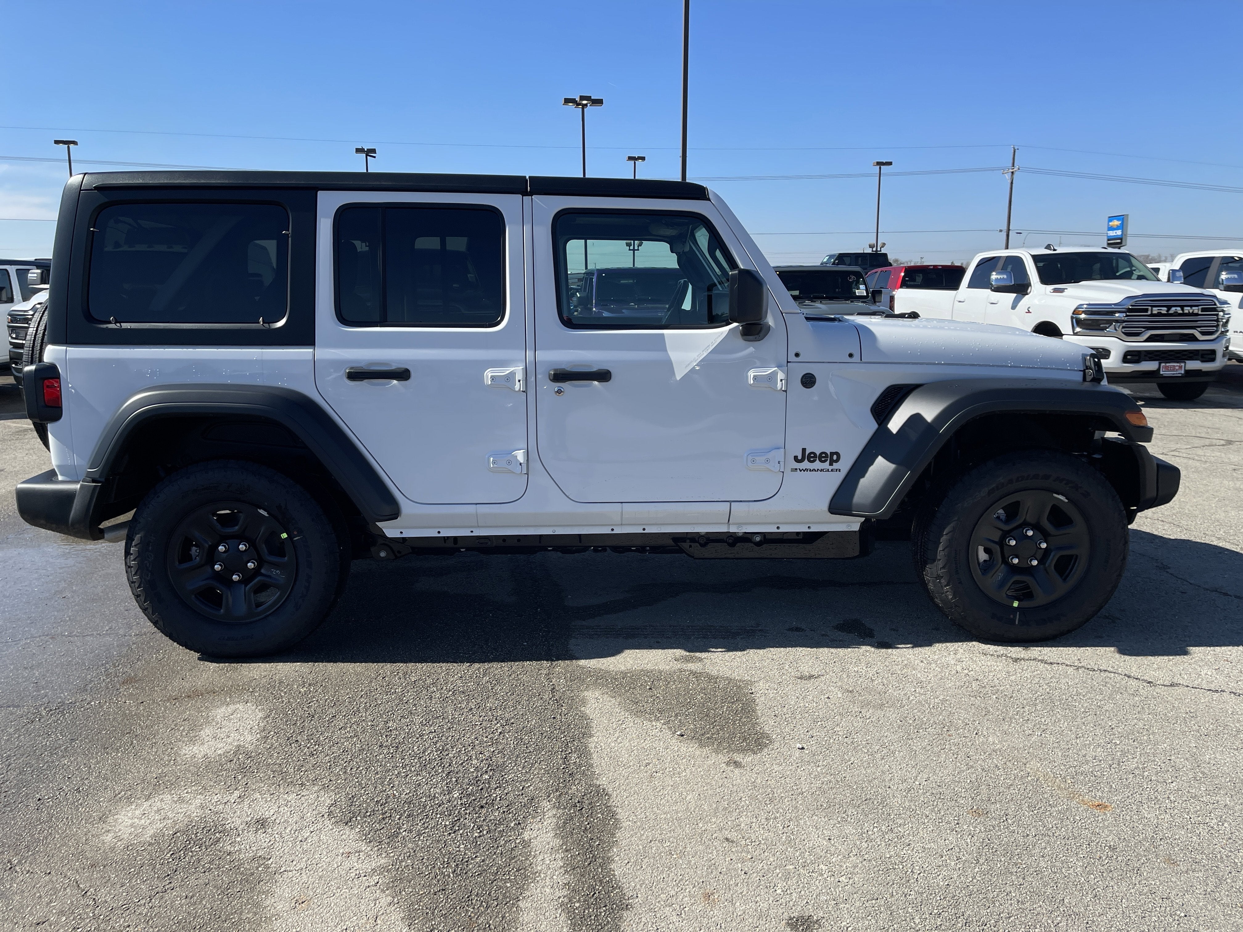 2026 Jeep Wrangler Sport