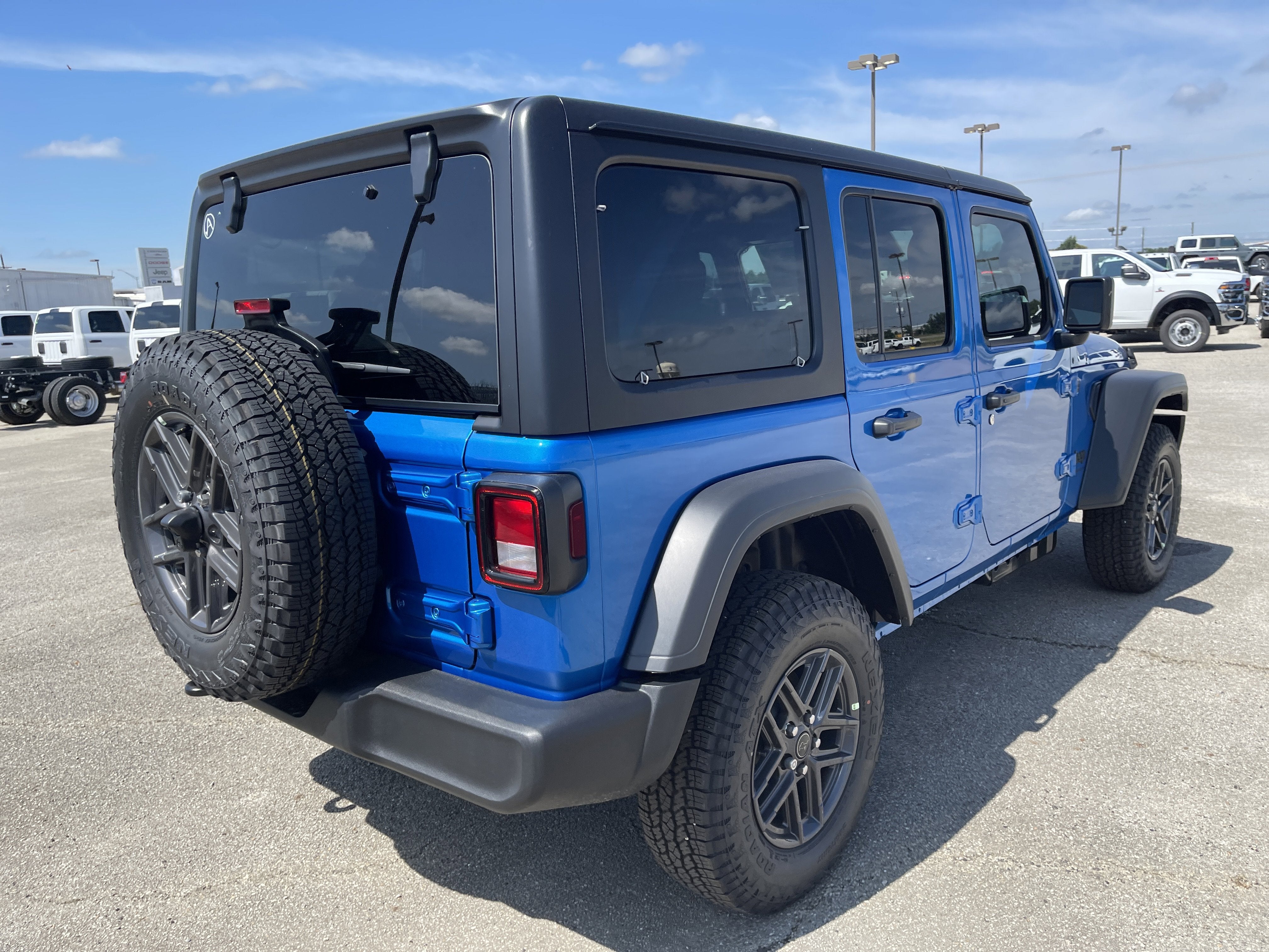 2026 Jeep Wrangler Sport