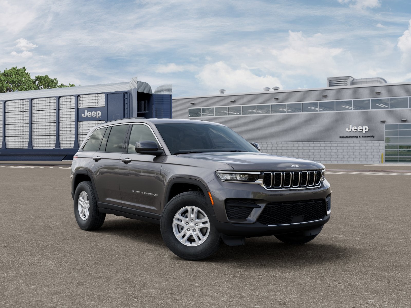 2025 Jeep Grand Cherokee Laredo