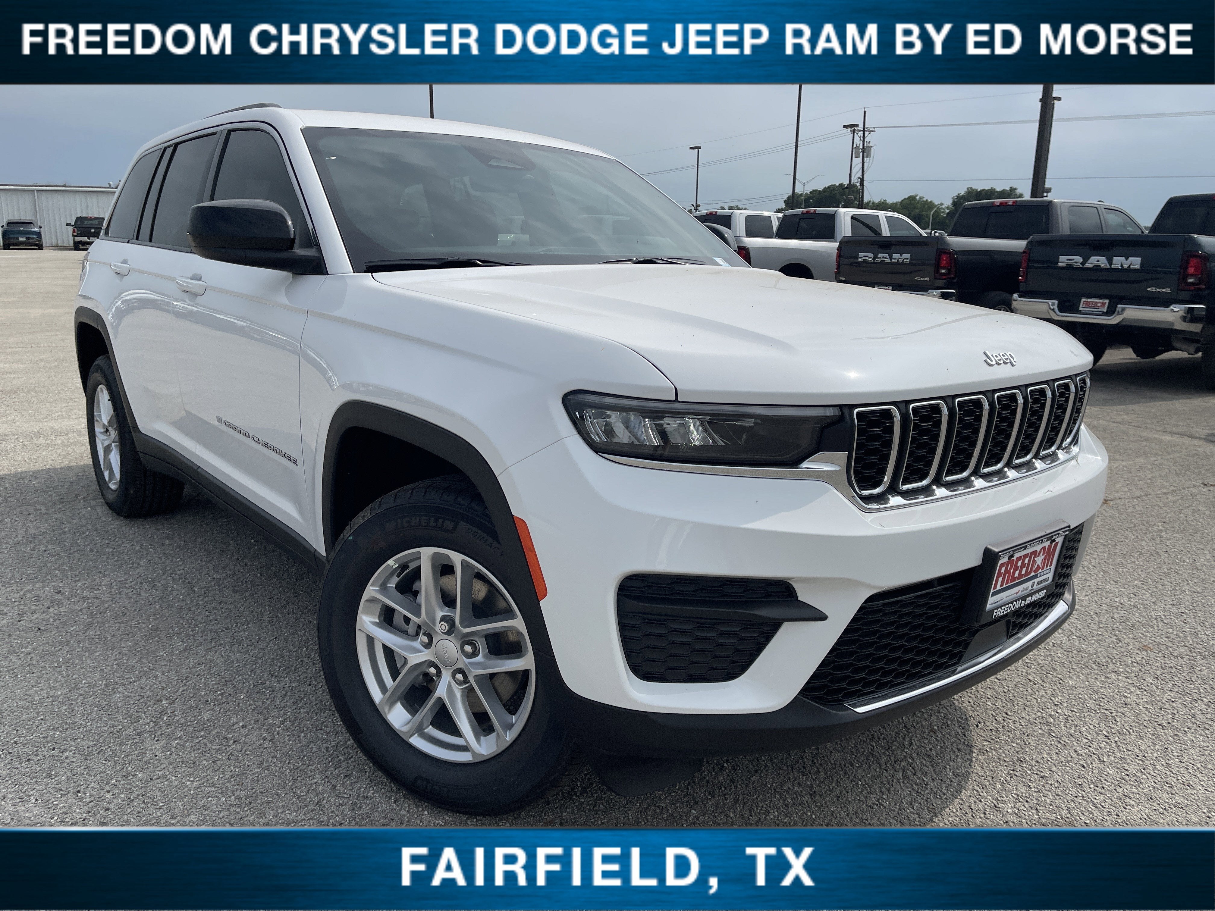 2026 Jeep Grand Cherokee Laredo