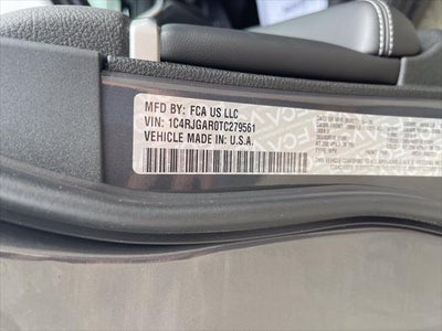 2026 Jeep Grand Cherokee Laredo Altitude