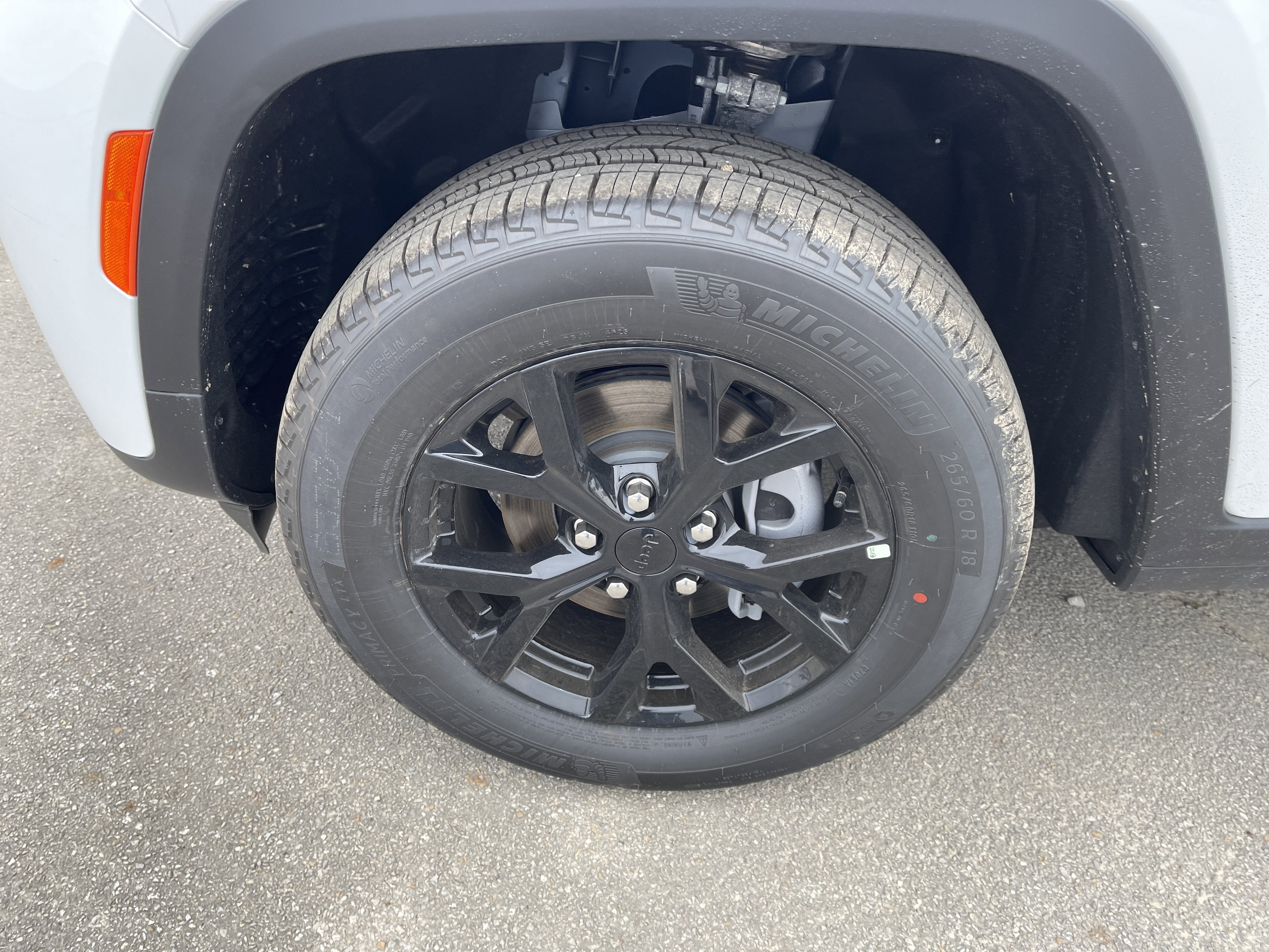 2026 Jeep Grand Cherokee Laredo Altitude